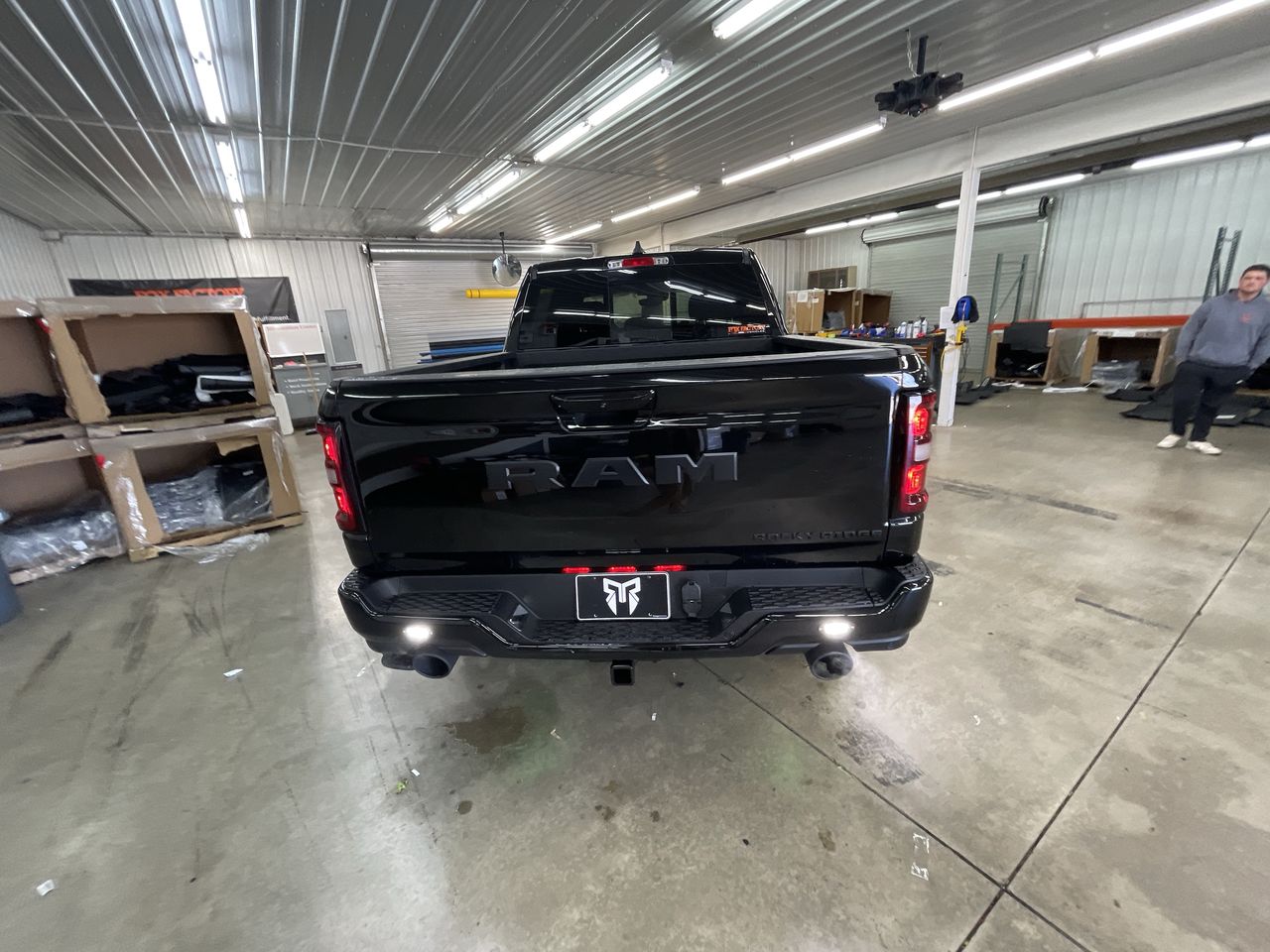 Vehicle Image 7