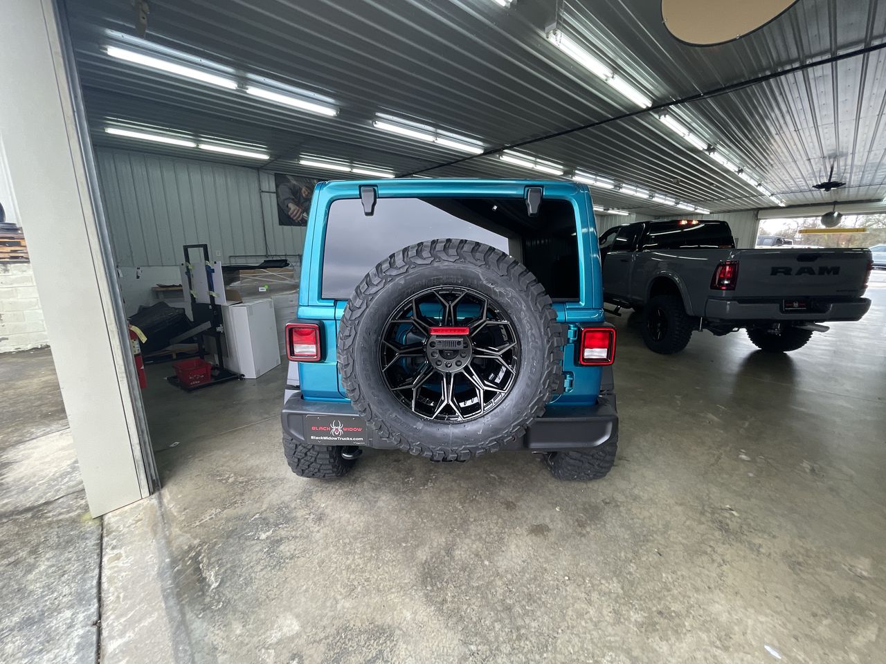 Vehicle Image 7