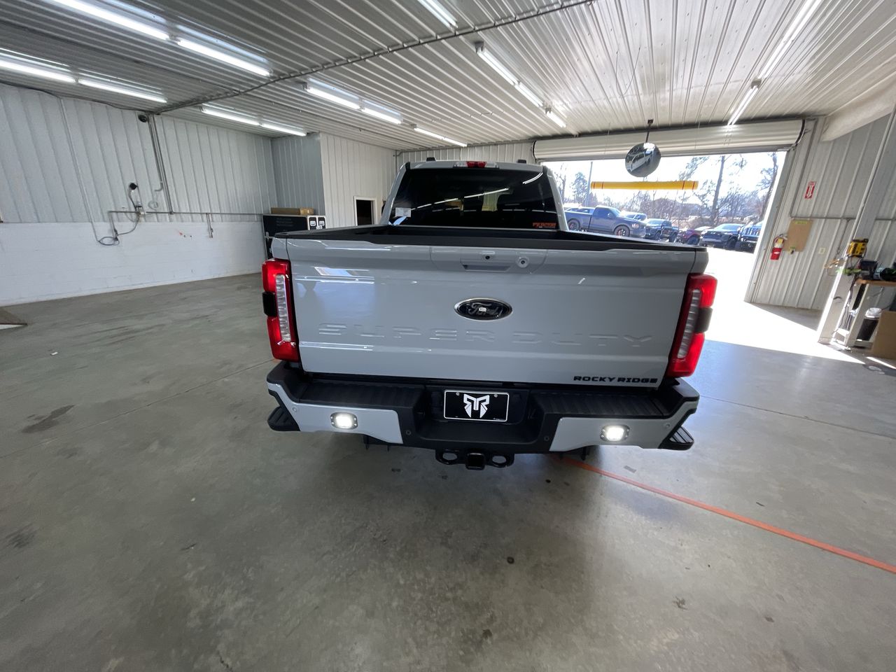 Vehicle Image 7