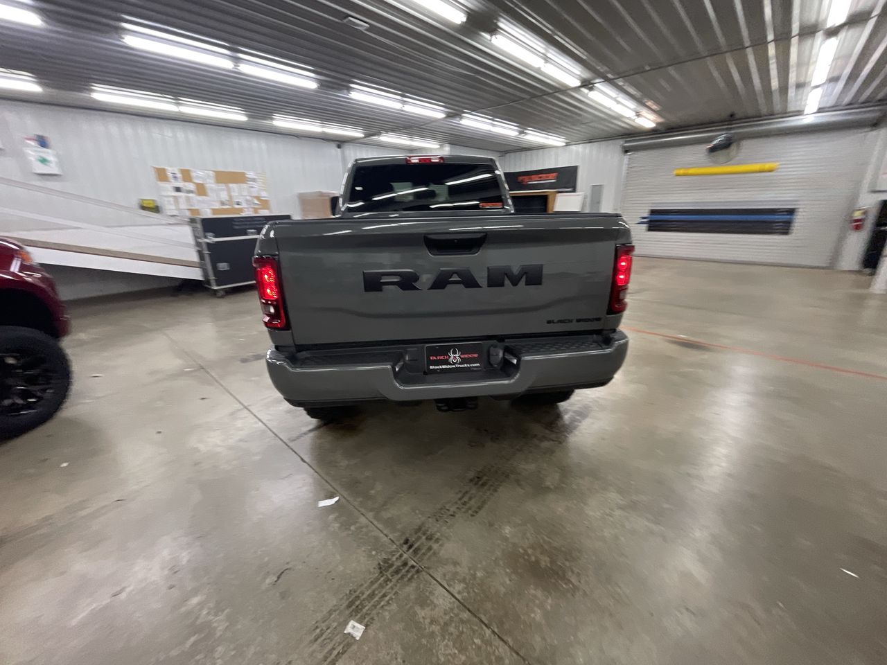 Vehicle Image 7