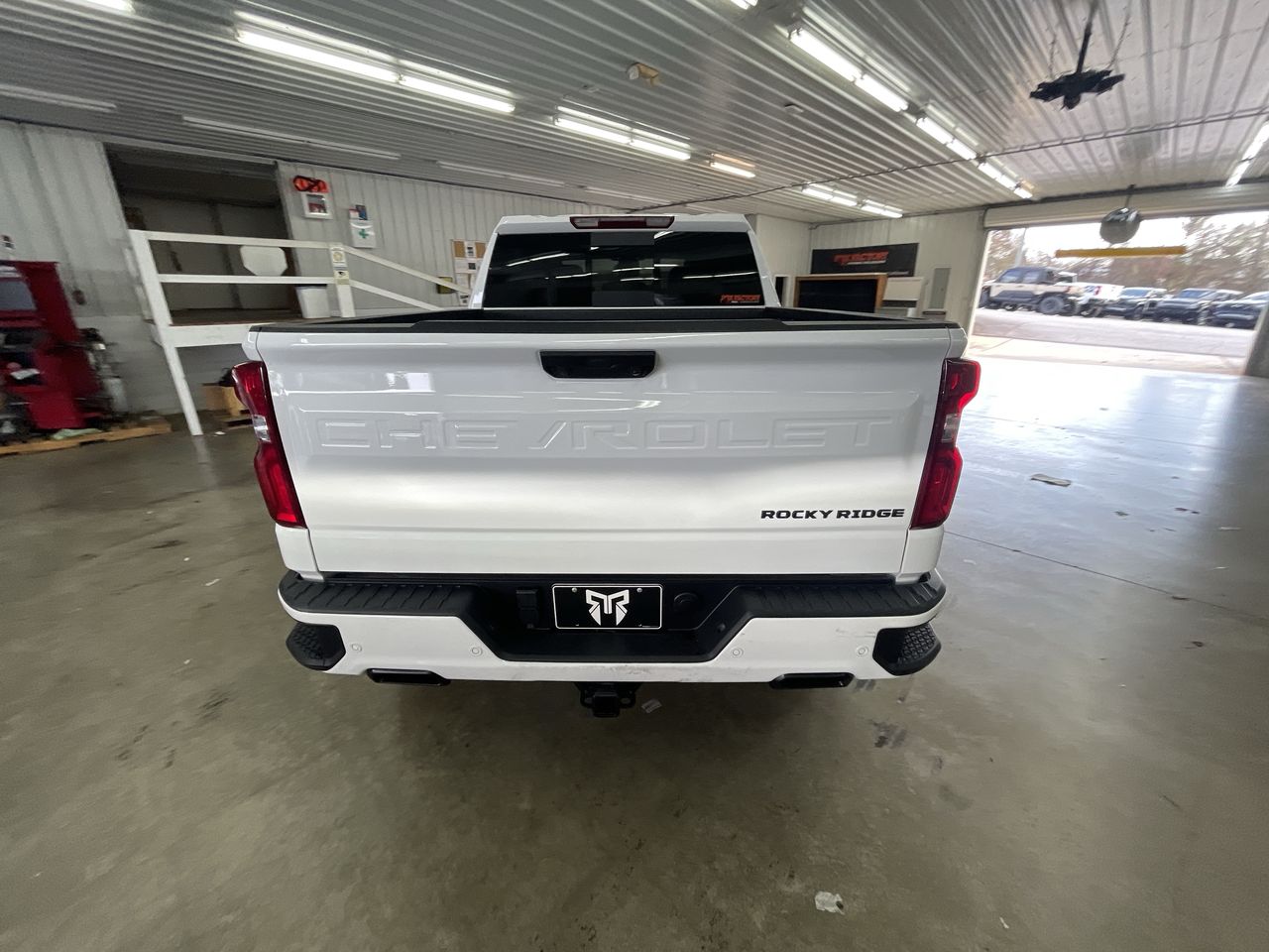 Vehicle Image 7