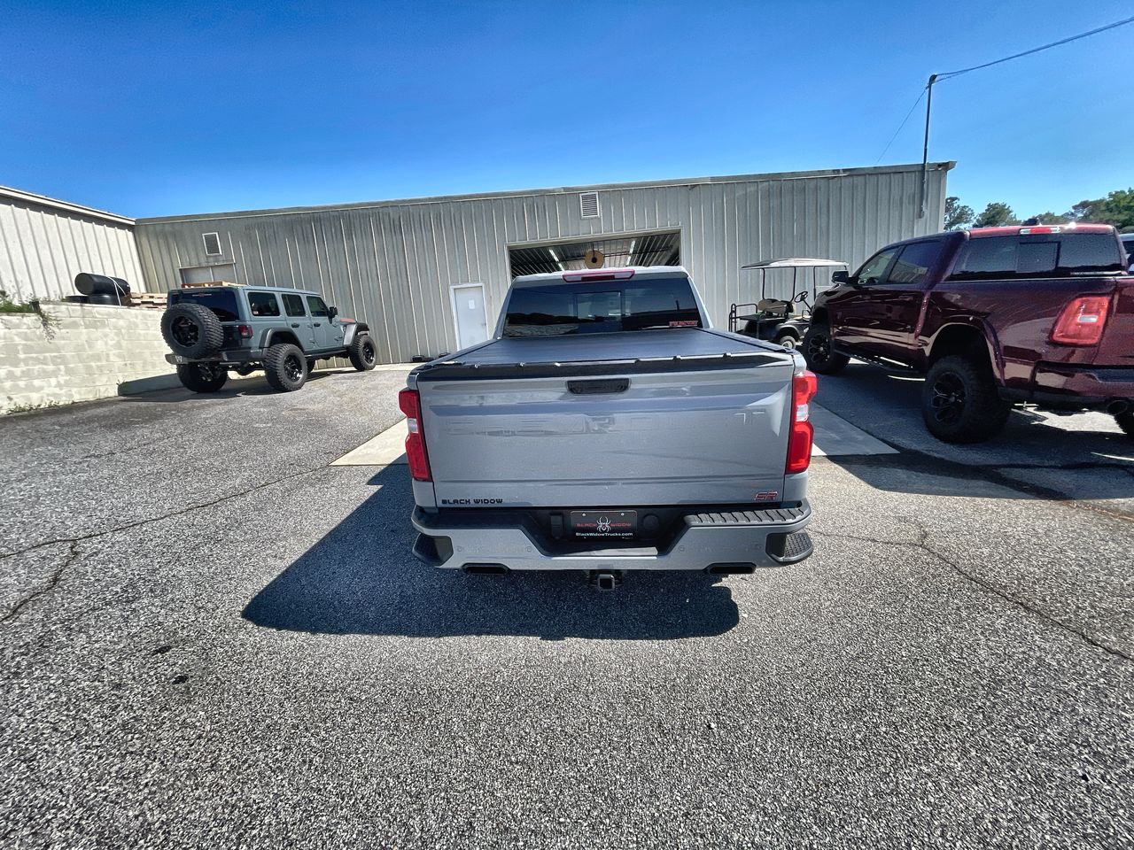 Vehicle Image 7