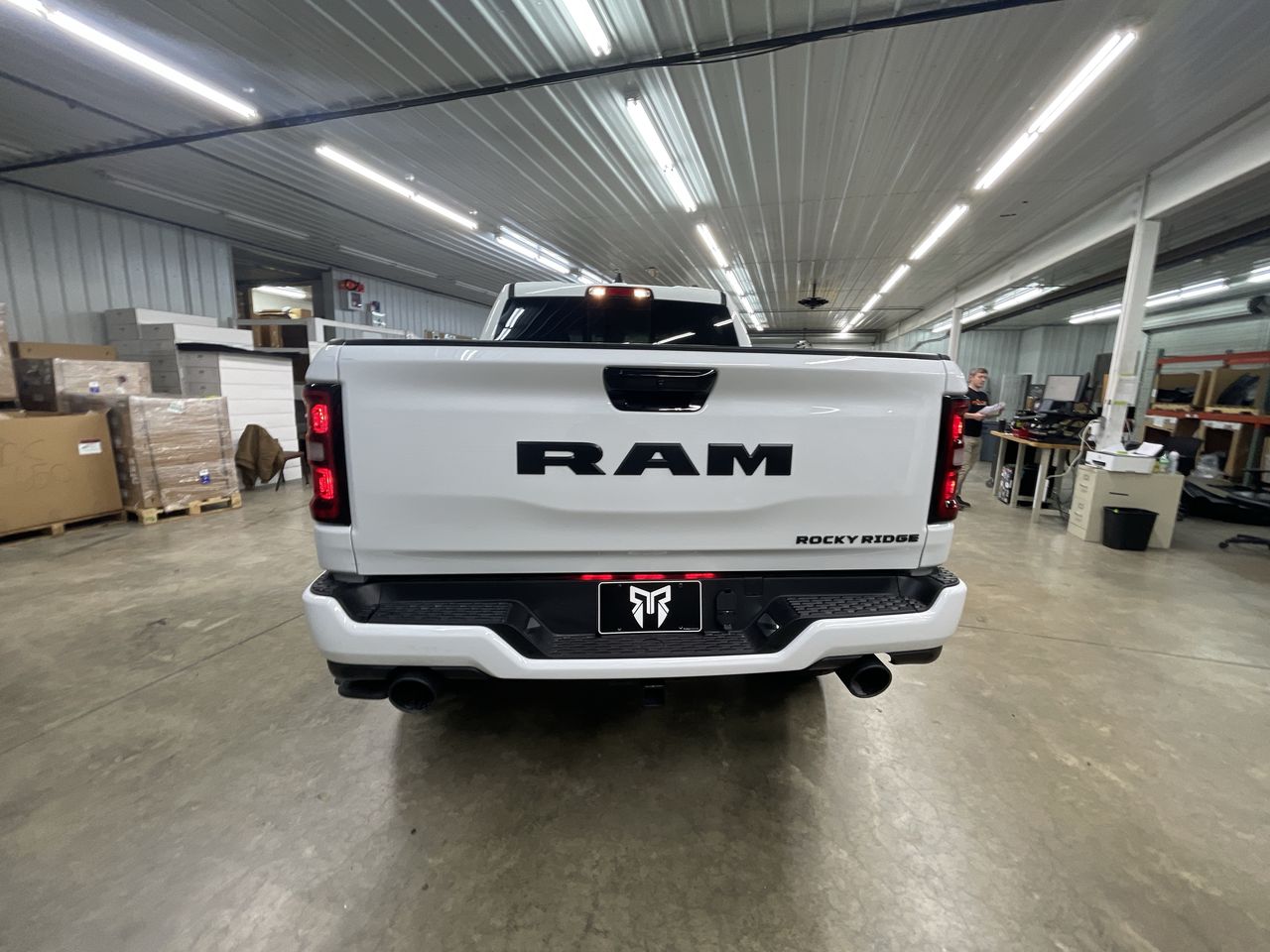 Vehicle Image 7