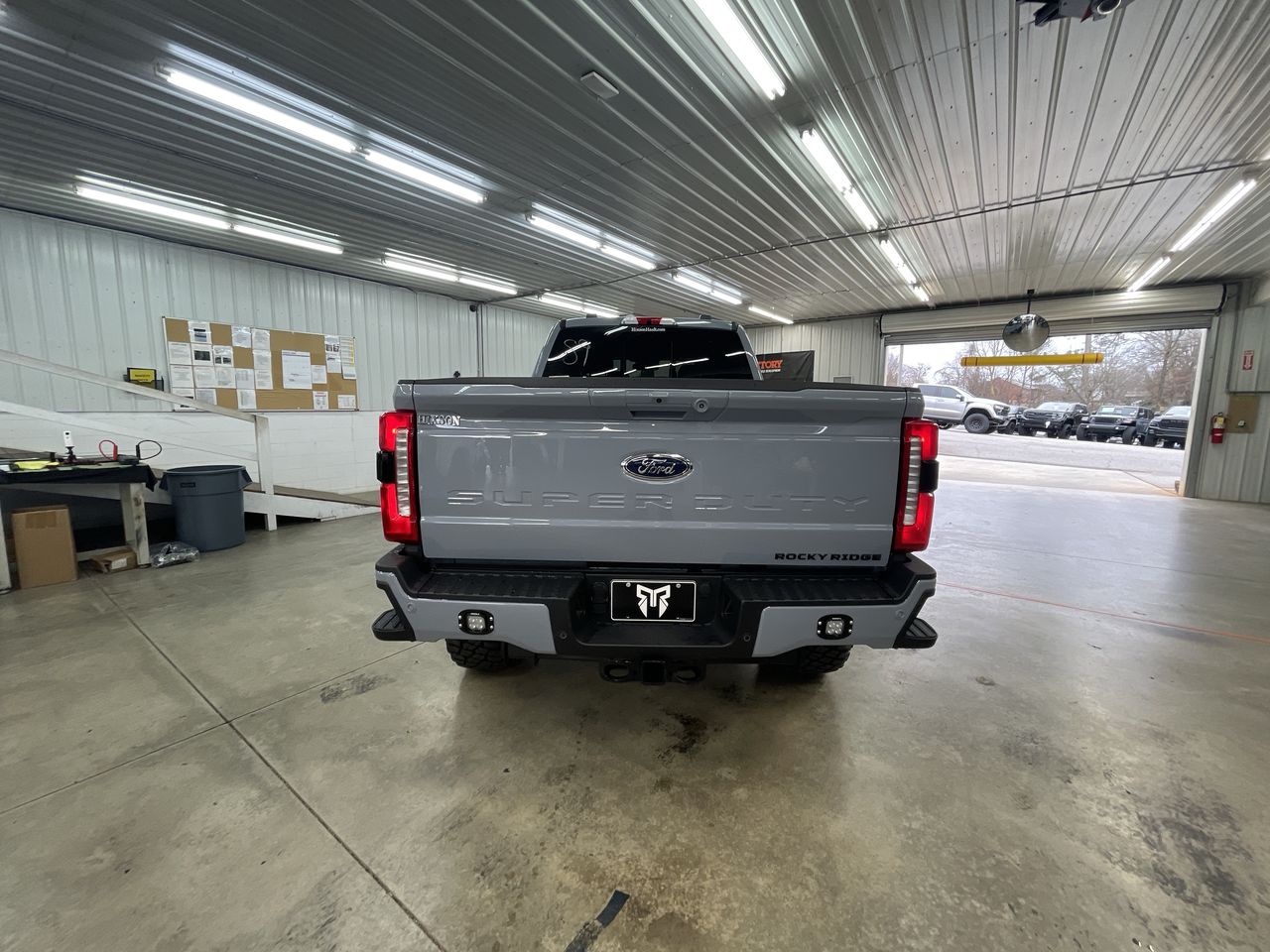 Vehicle Image 7