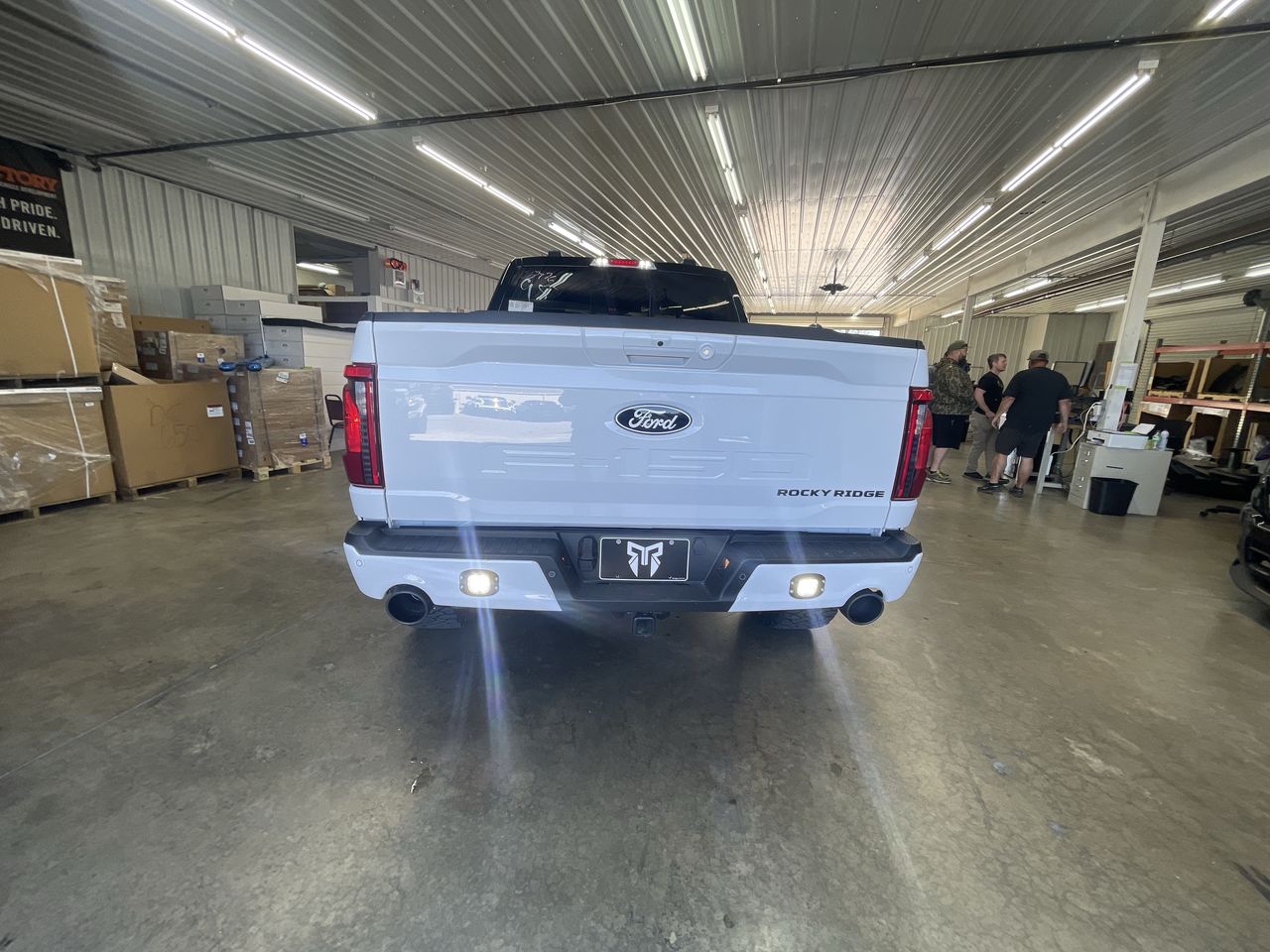 Vehicle Image 7