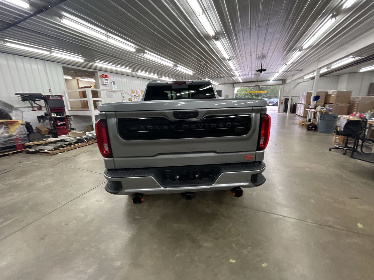 Vehicle Image 6
