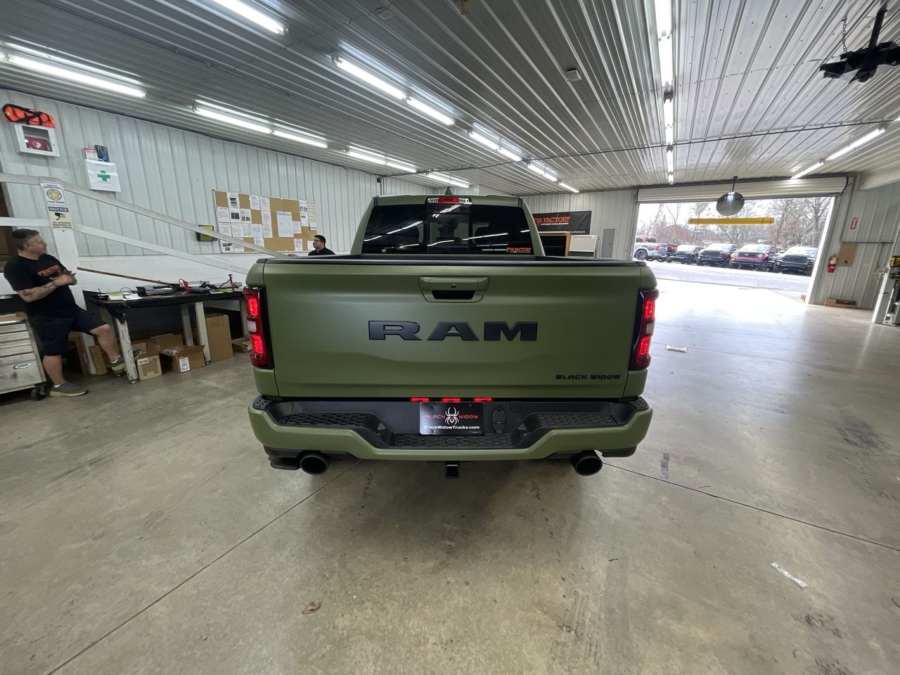 Vehicle Image 7