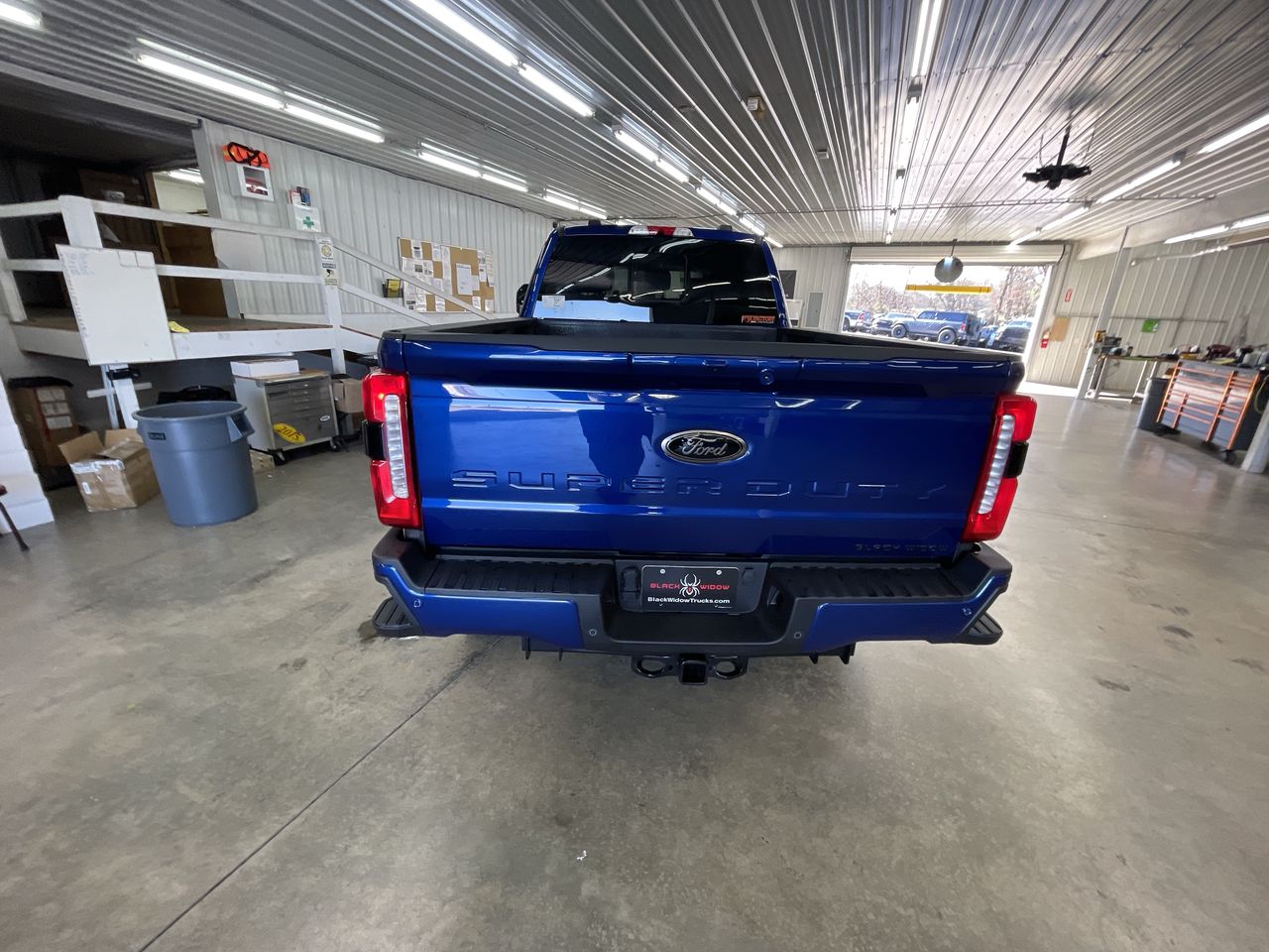 Vehicle Image 7
