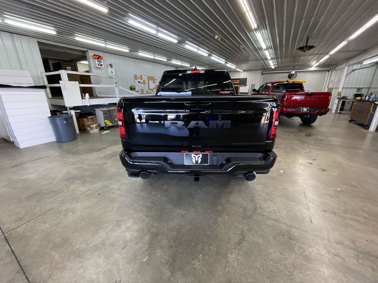 Vehicle Image 7