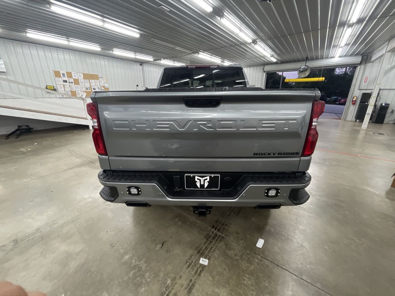 Vehicle Image 6