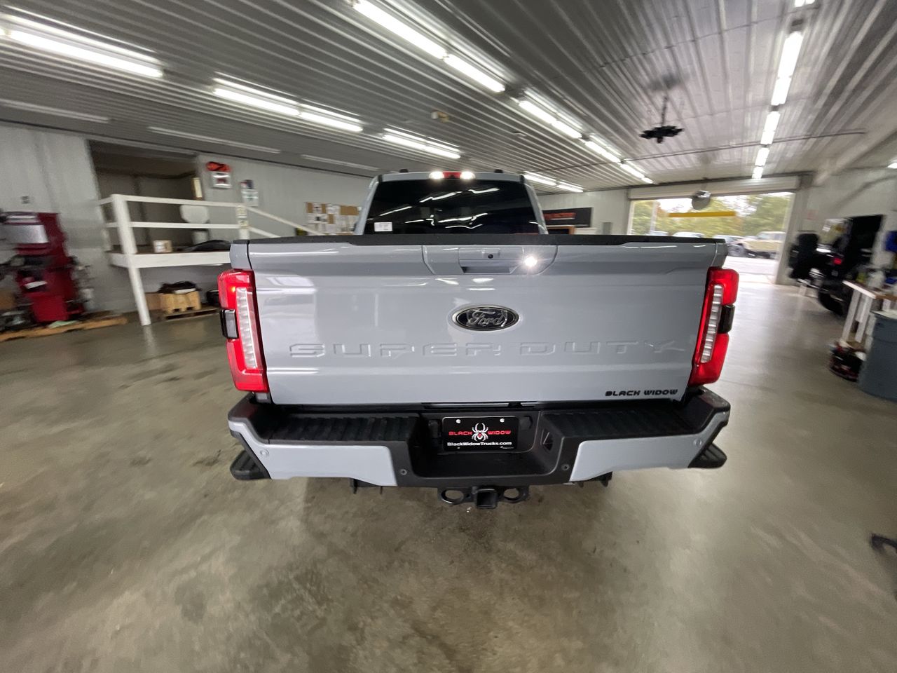Vehicle Image 7