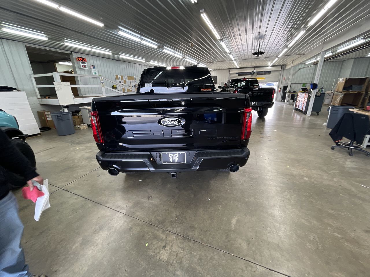 Vehicle Image 7