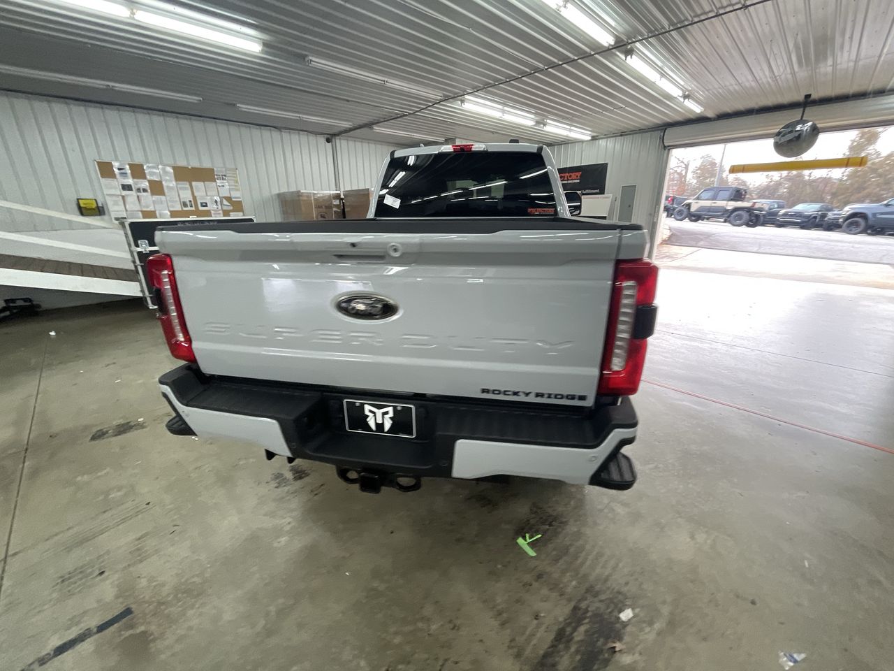 Vehicle Image 7