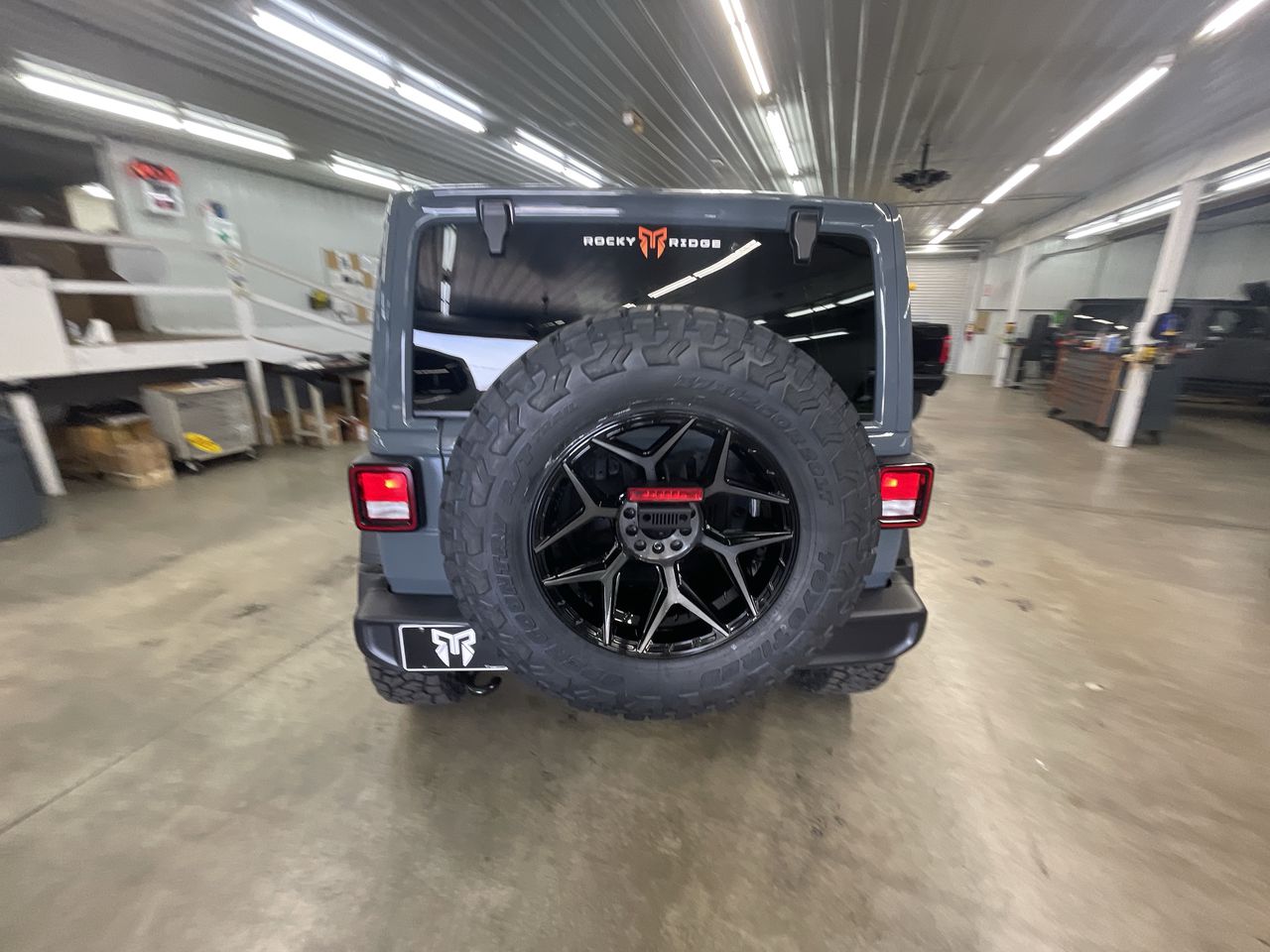 Vehicle Image 7
