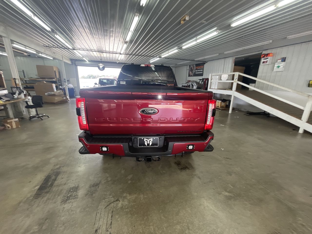 Vehicle Image 6