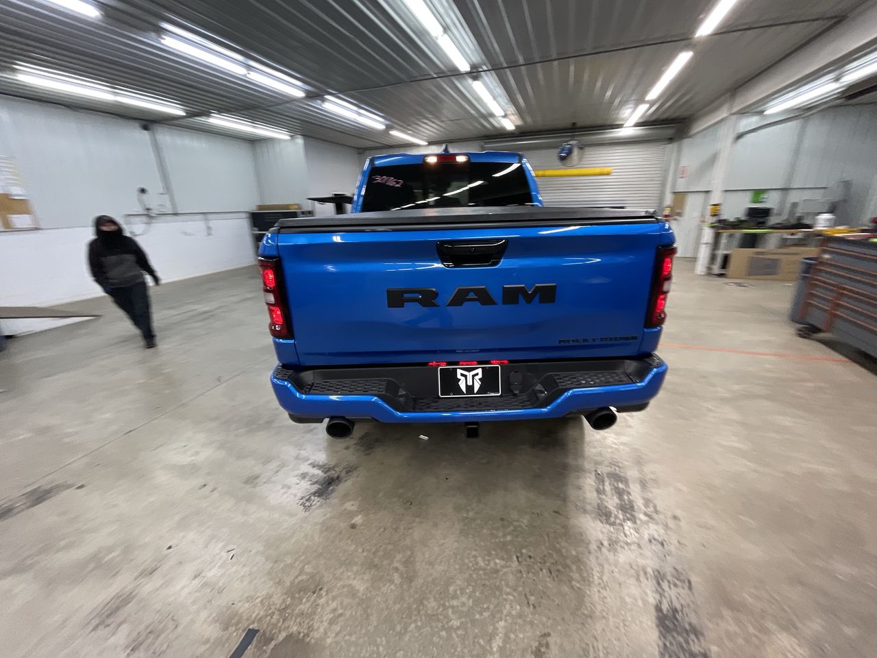 Vehicle Image 7