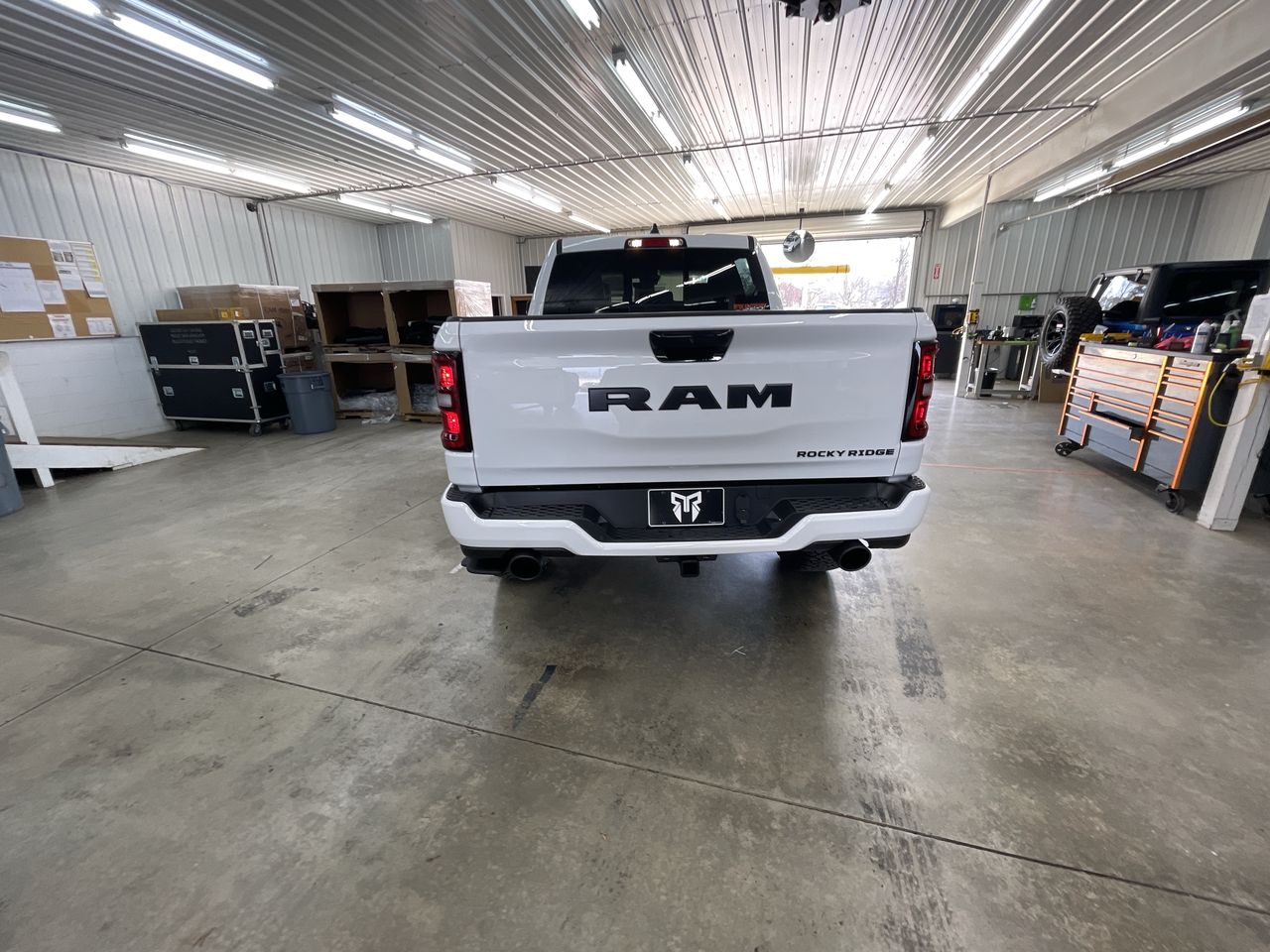 Vehicle Image 7