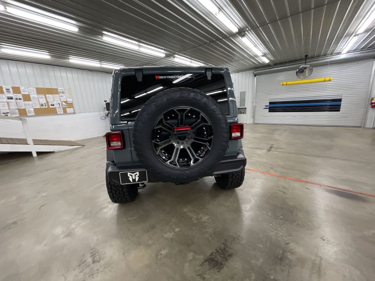 Vehicle Image 7