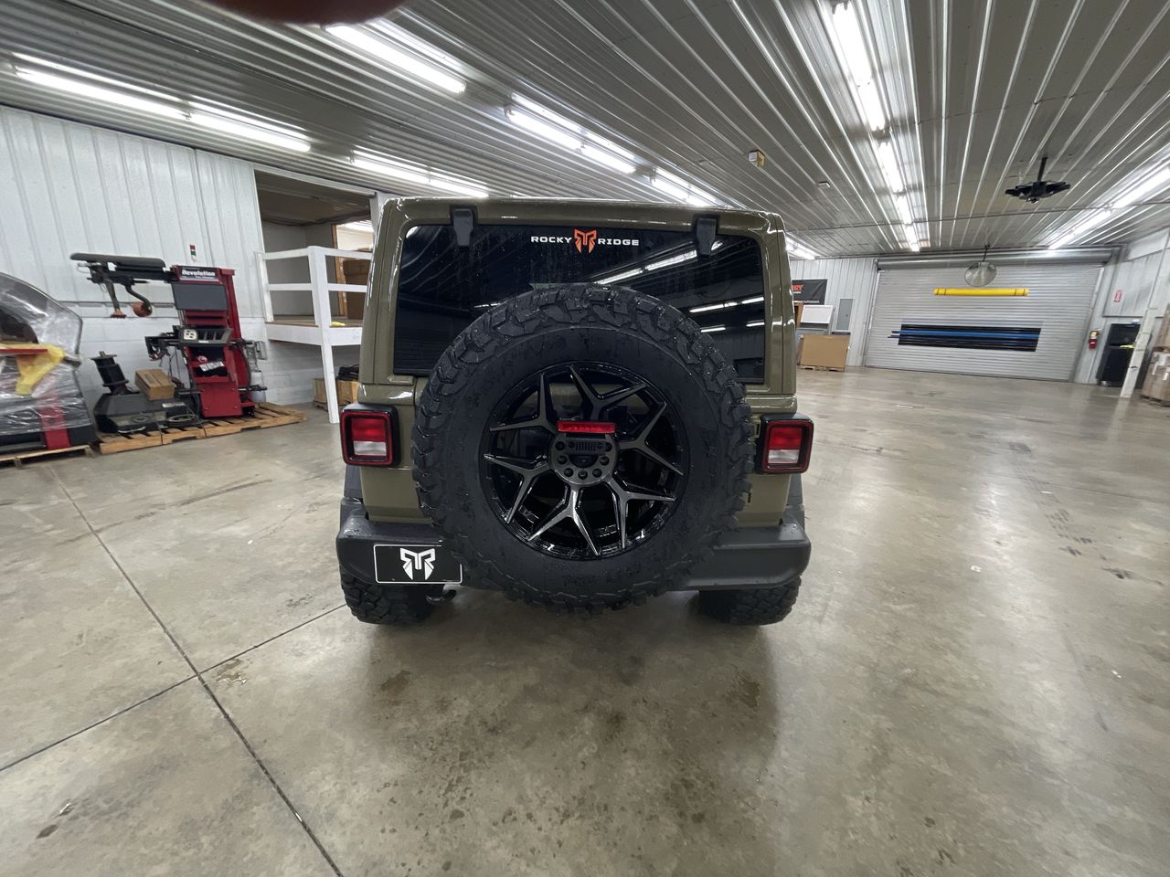 Vehicle Image 7