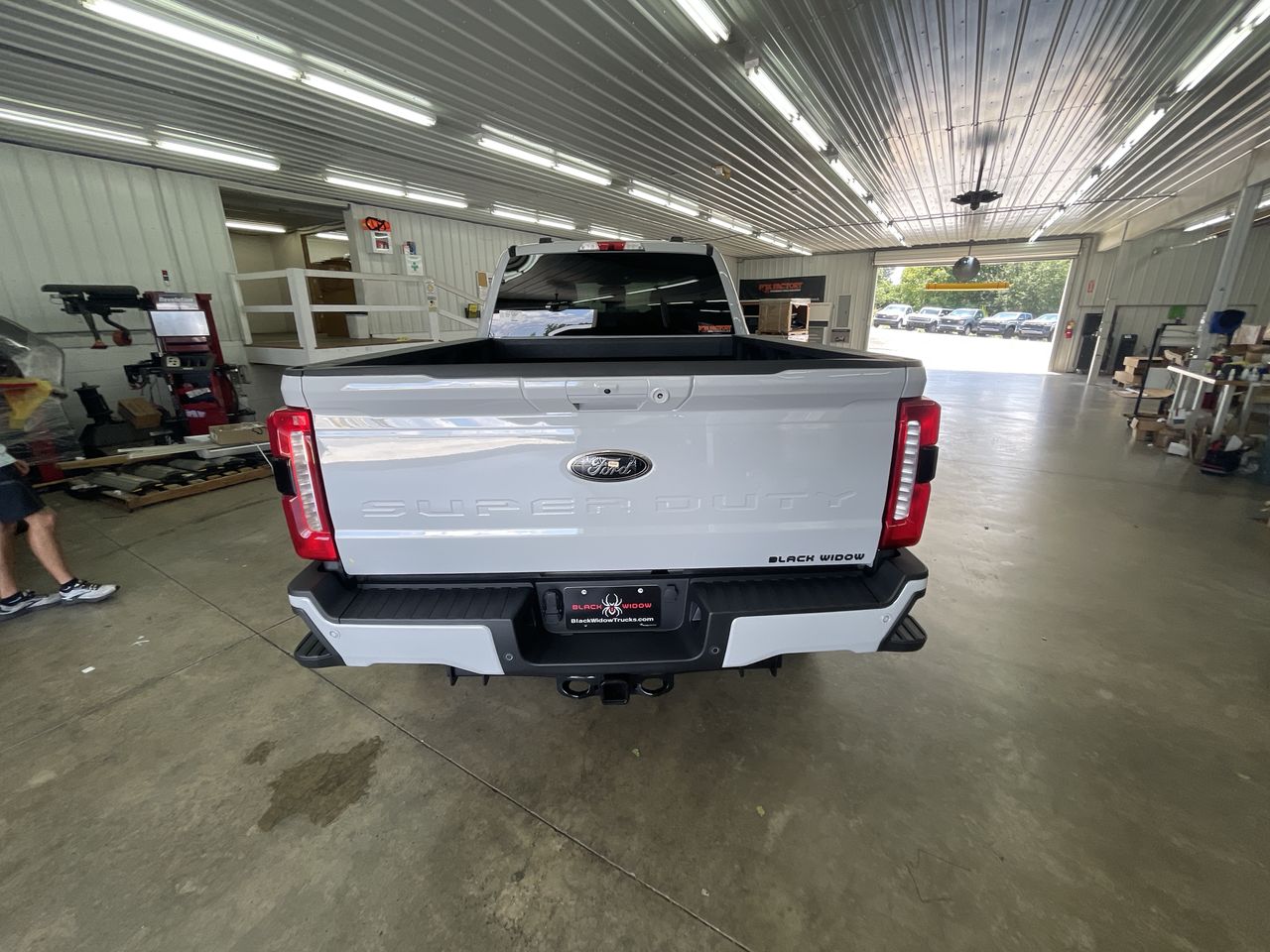 Vehicle Image 6