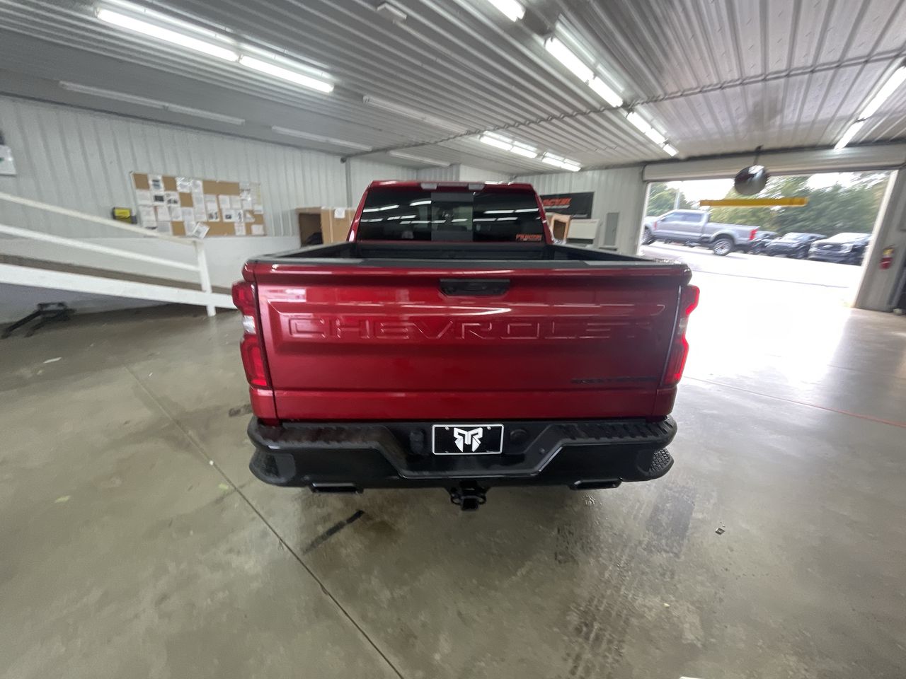 Vehicle Image 6