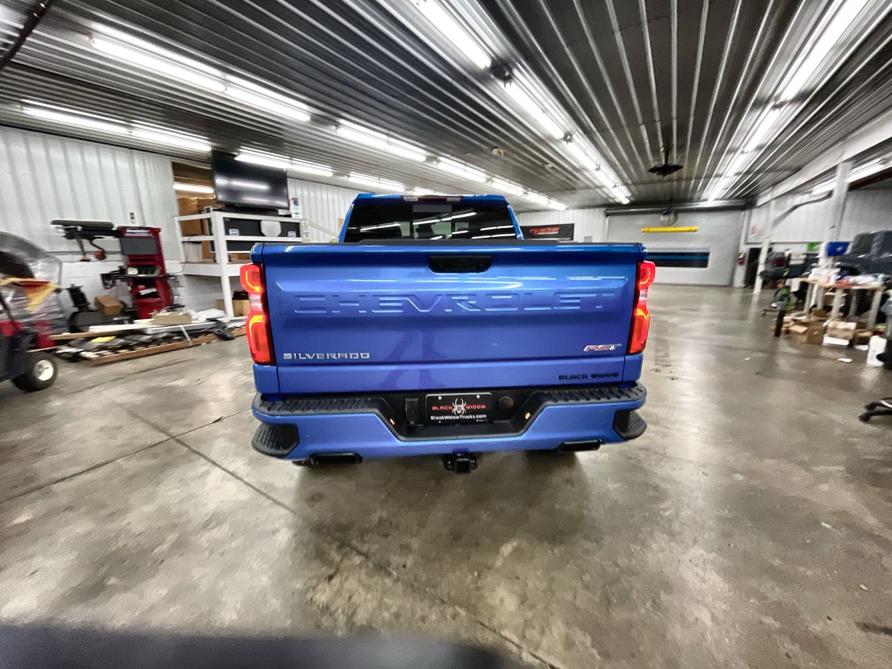 Vehicle Image 7