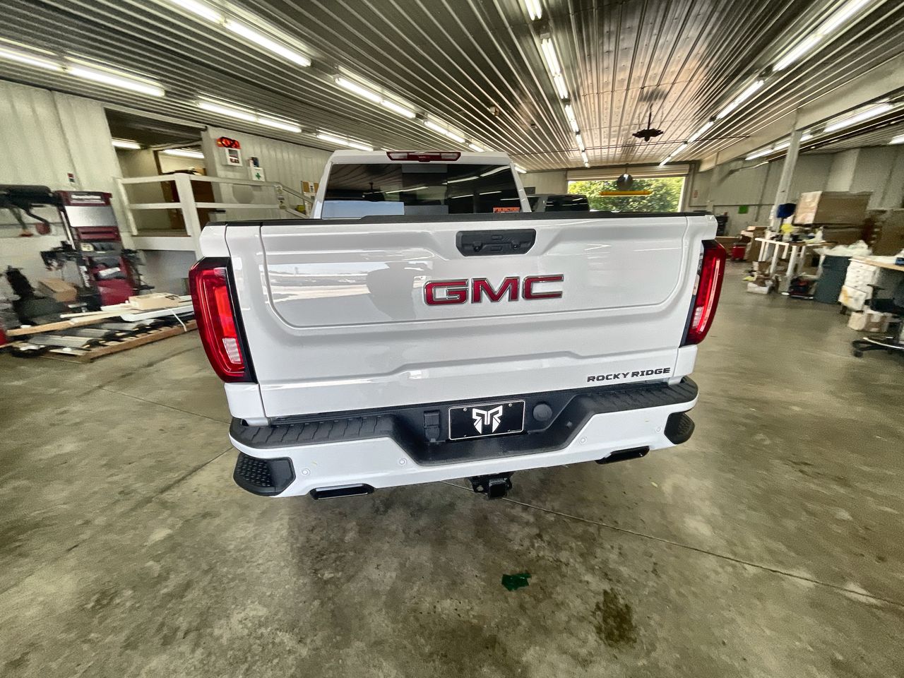 Vehicle Image 7