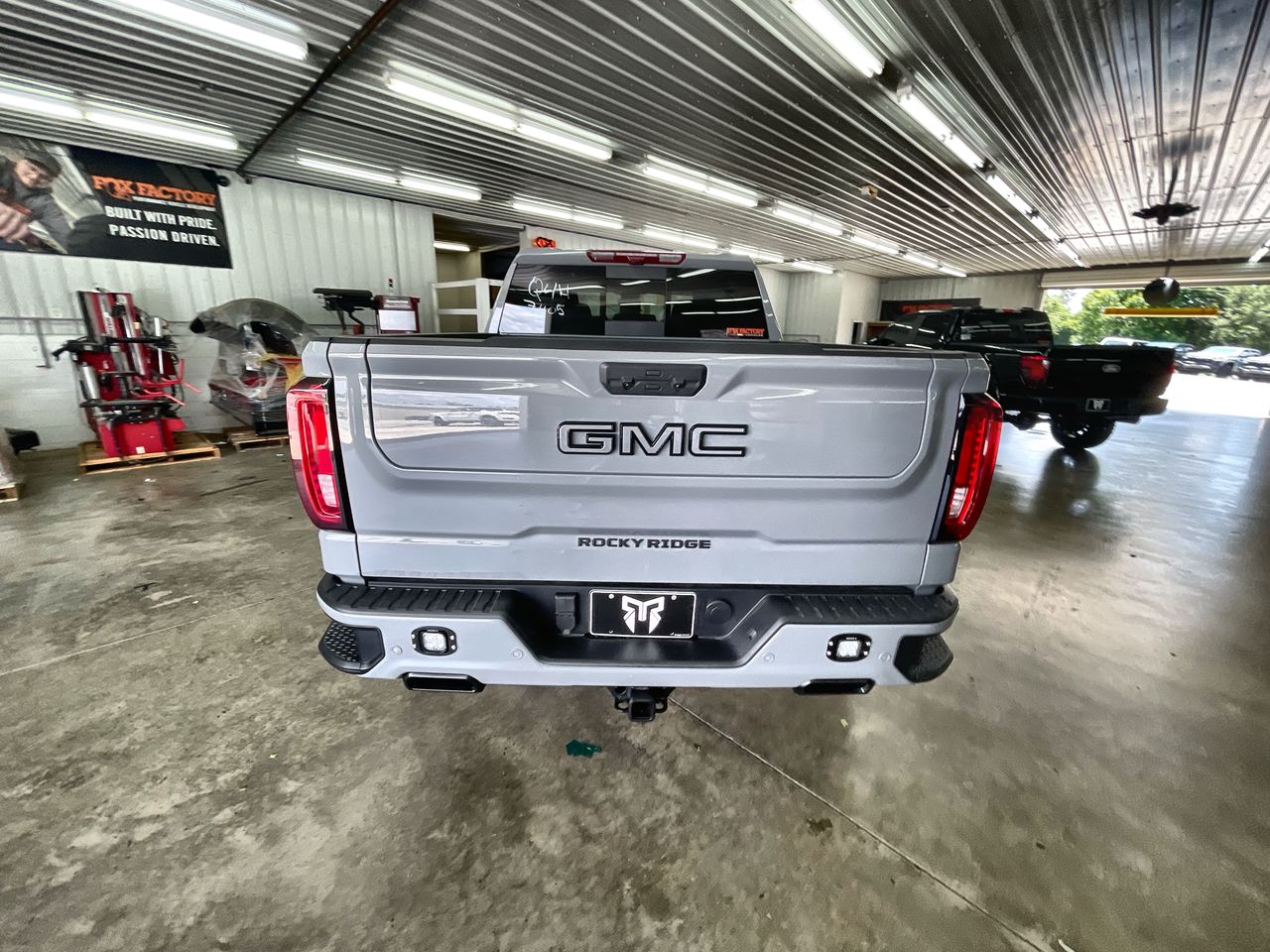 Vehicle Image 7