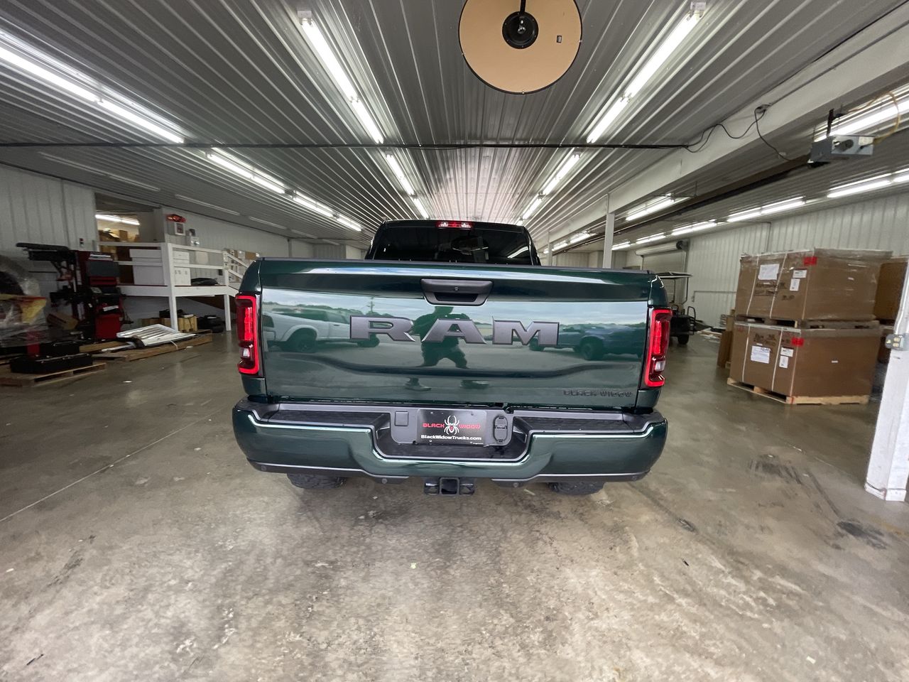 Vehicle Image 6