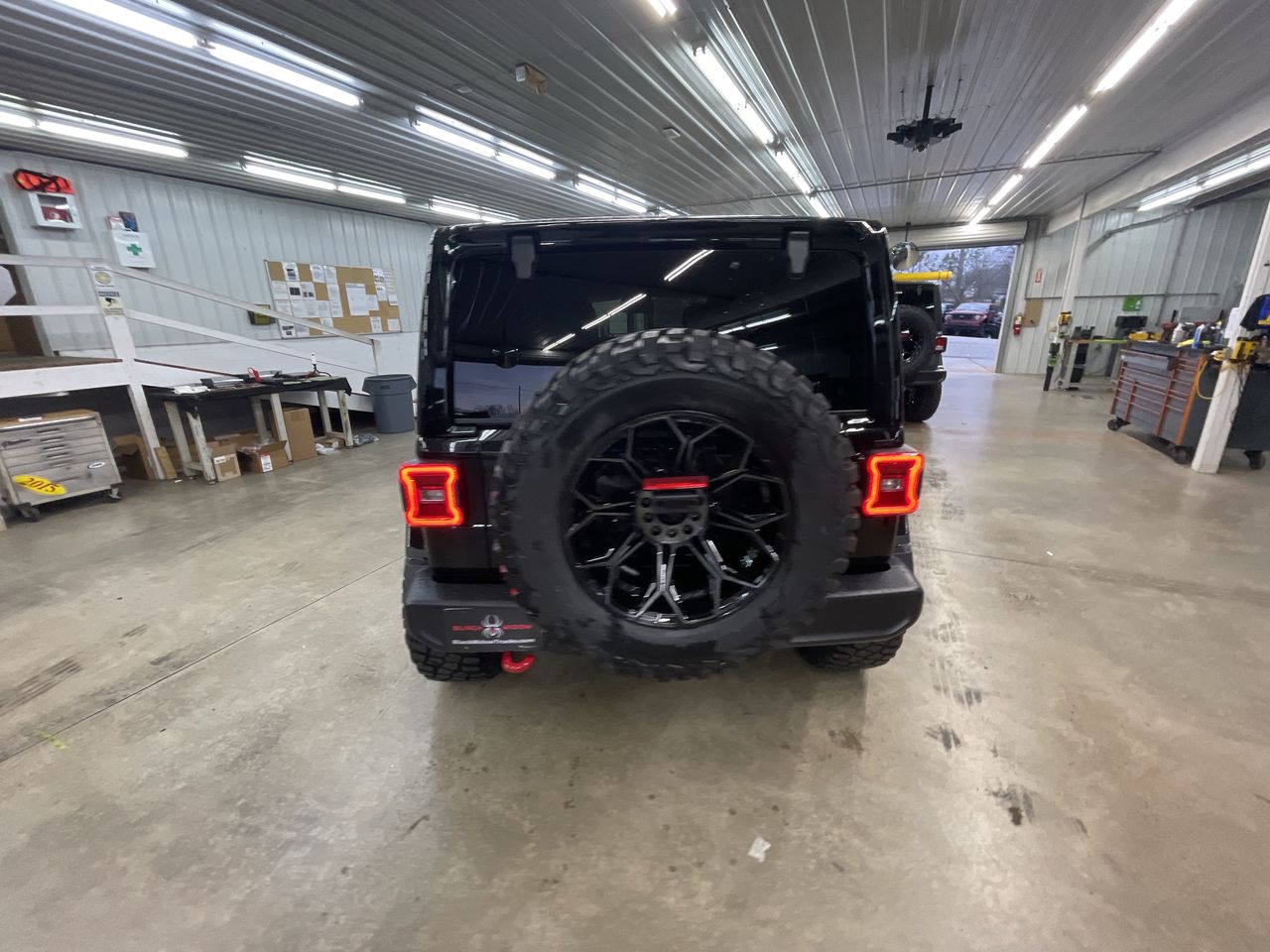 Vehicle Image 7