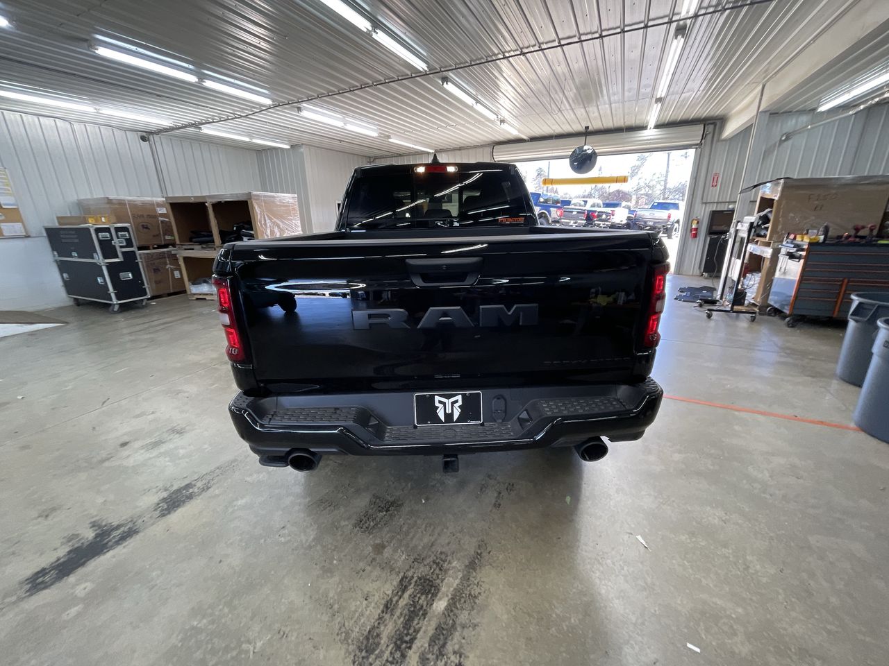 Vehicle Image 7