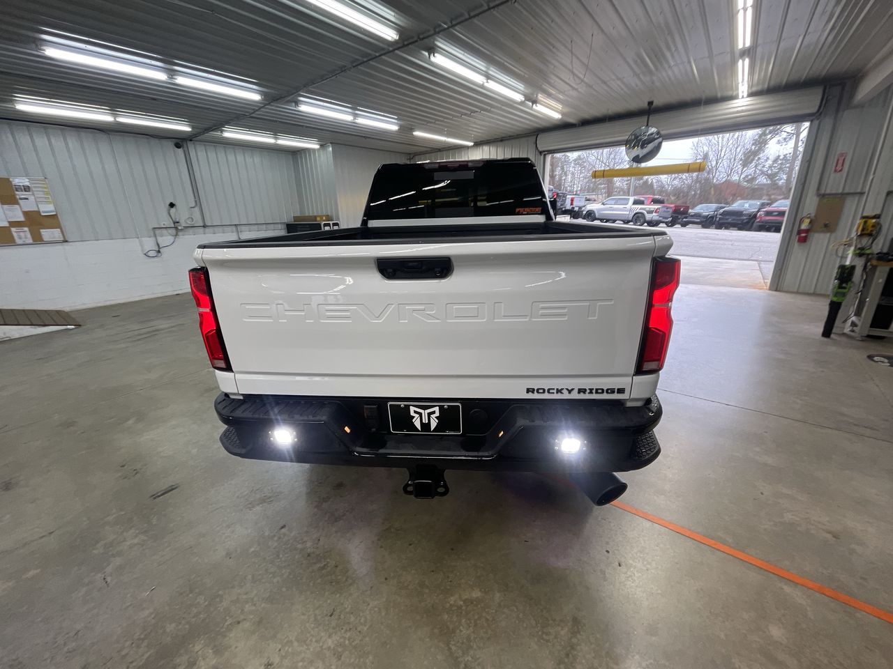 Vehicle Image 7