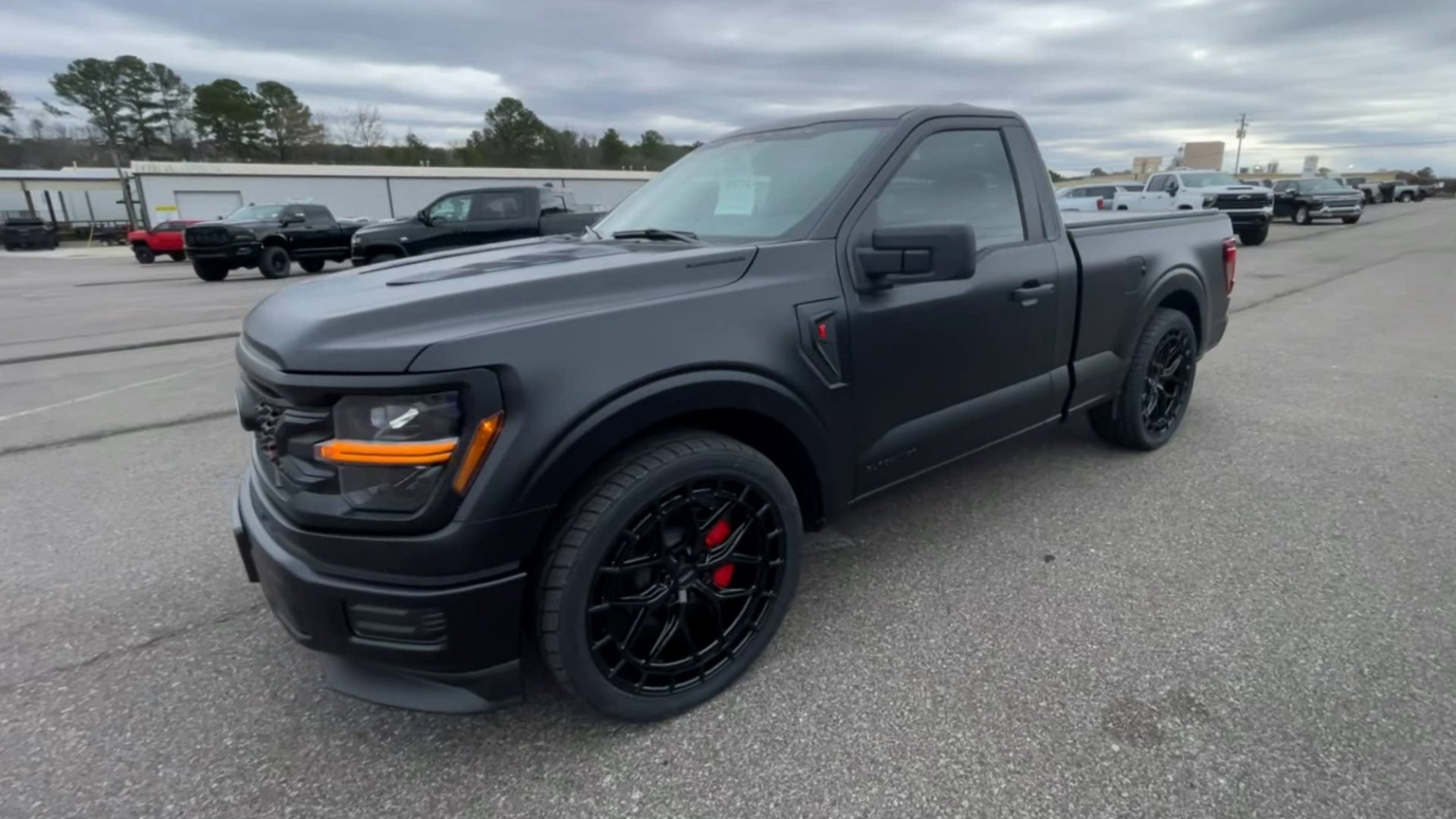 Vehicle Image 4