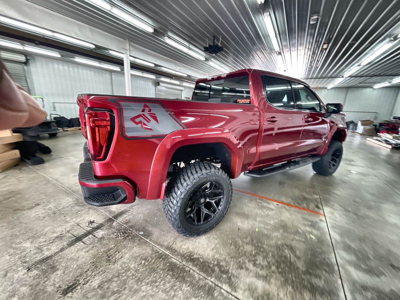 Vehicle Image 8