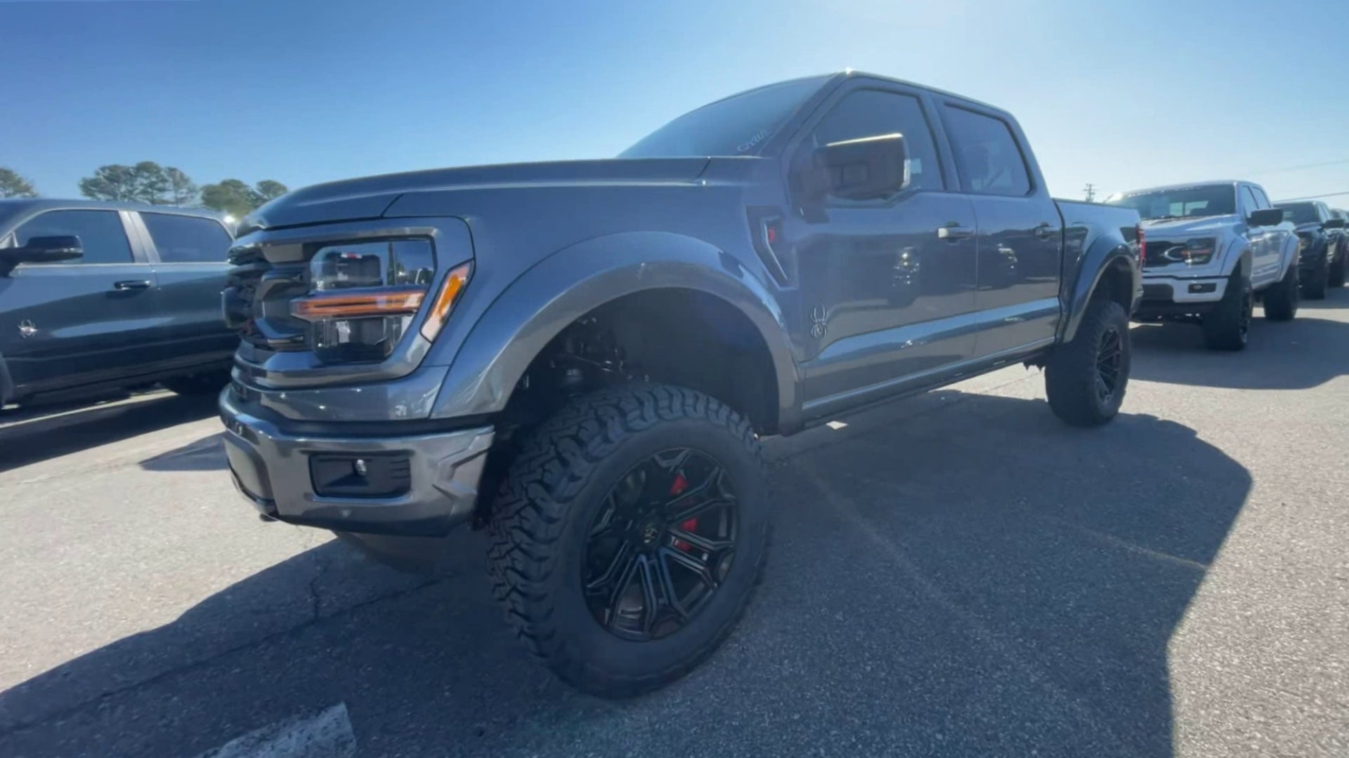 Vehicle Image 4