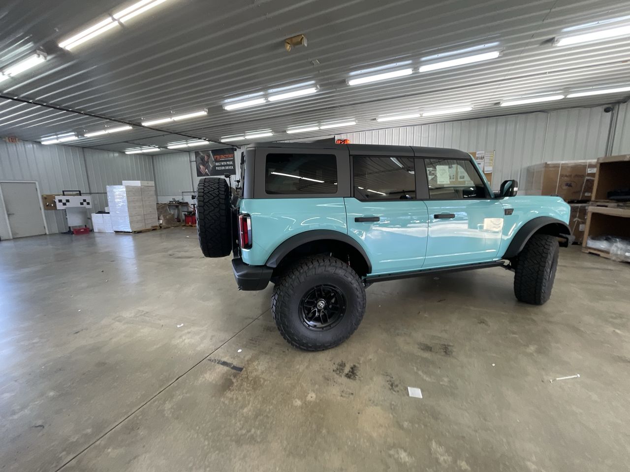 Vehicle Image 8