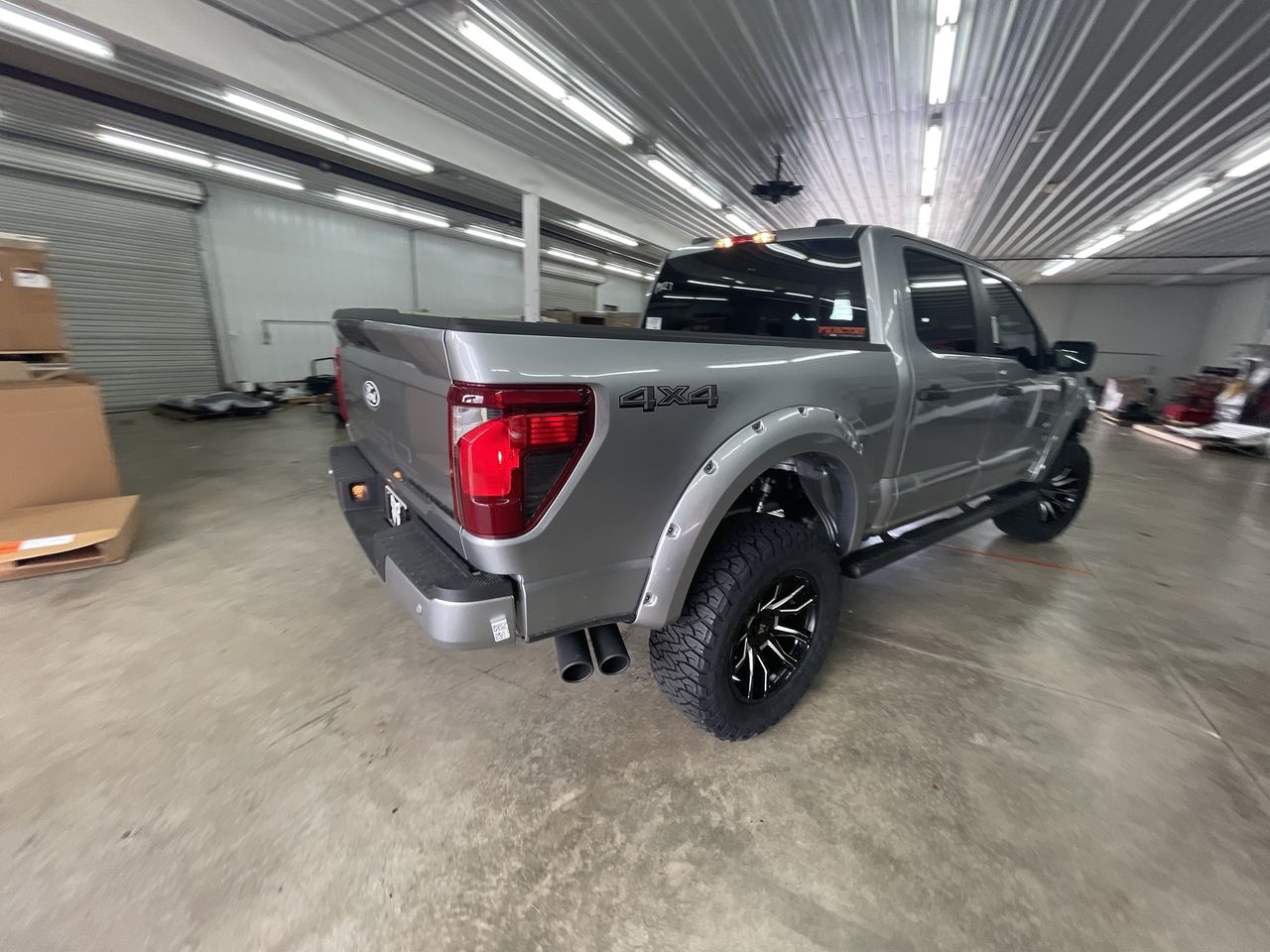 Vehicle Image 7