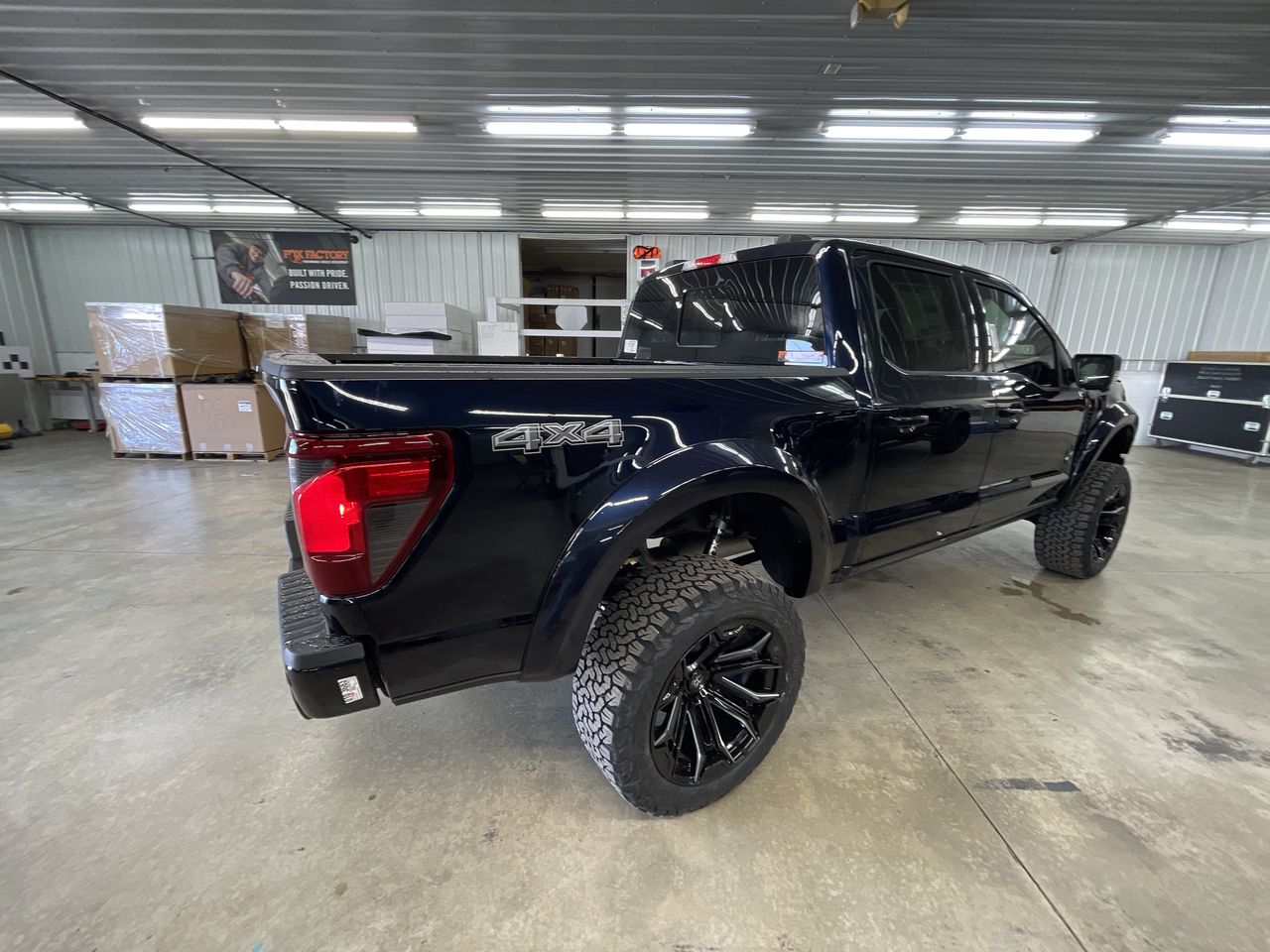 Vehicle Image 8