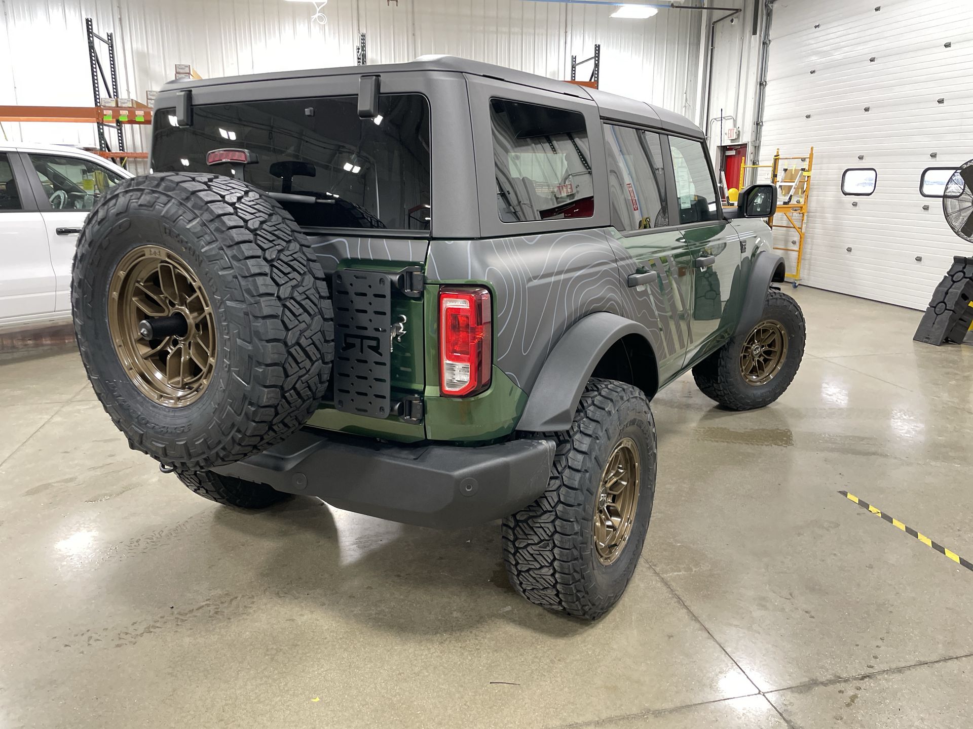 Vehicle Image 8