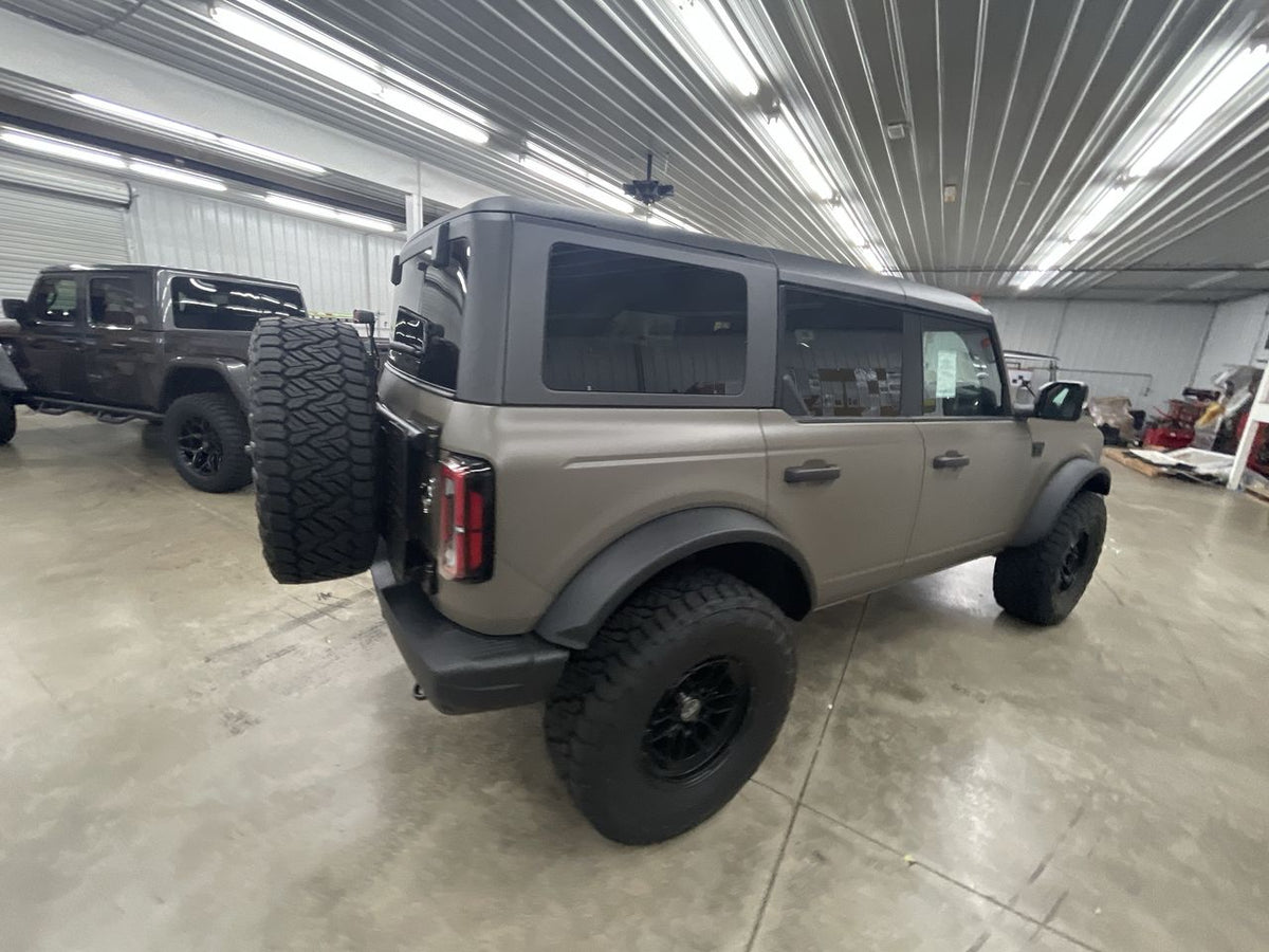 Vehicle Image 8