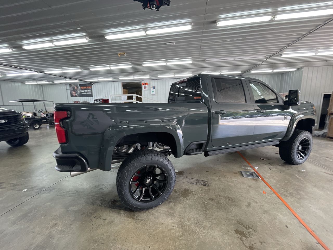 Vehicle Image 7