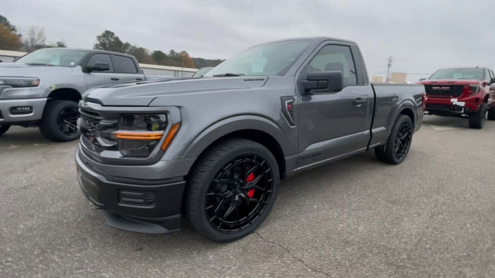 Vehicle Image 4