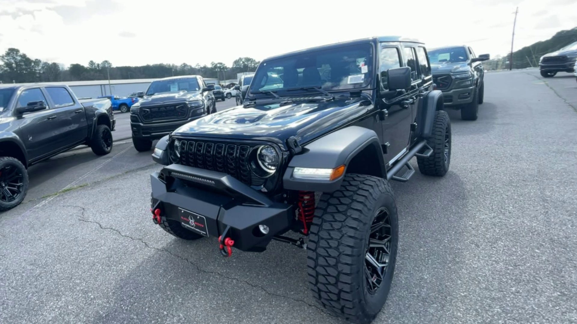 Vehicle Image 4
