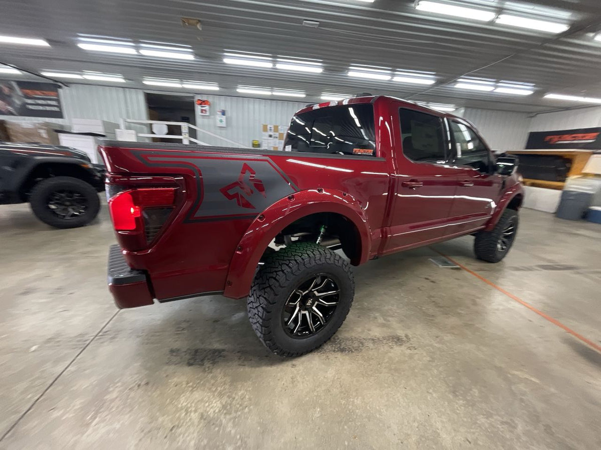 Vehicle Image 8