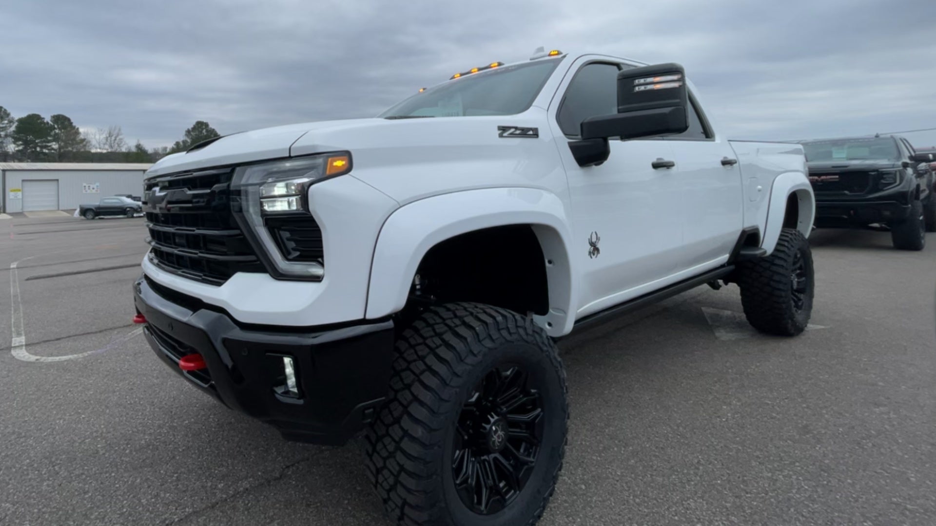 Vehicle Image 4