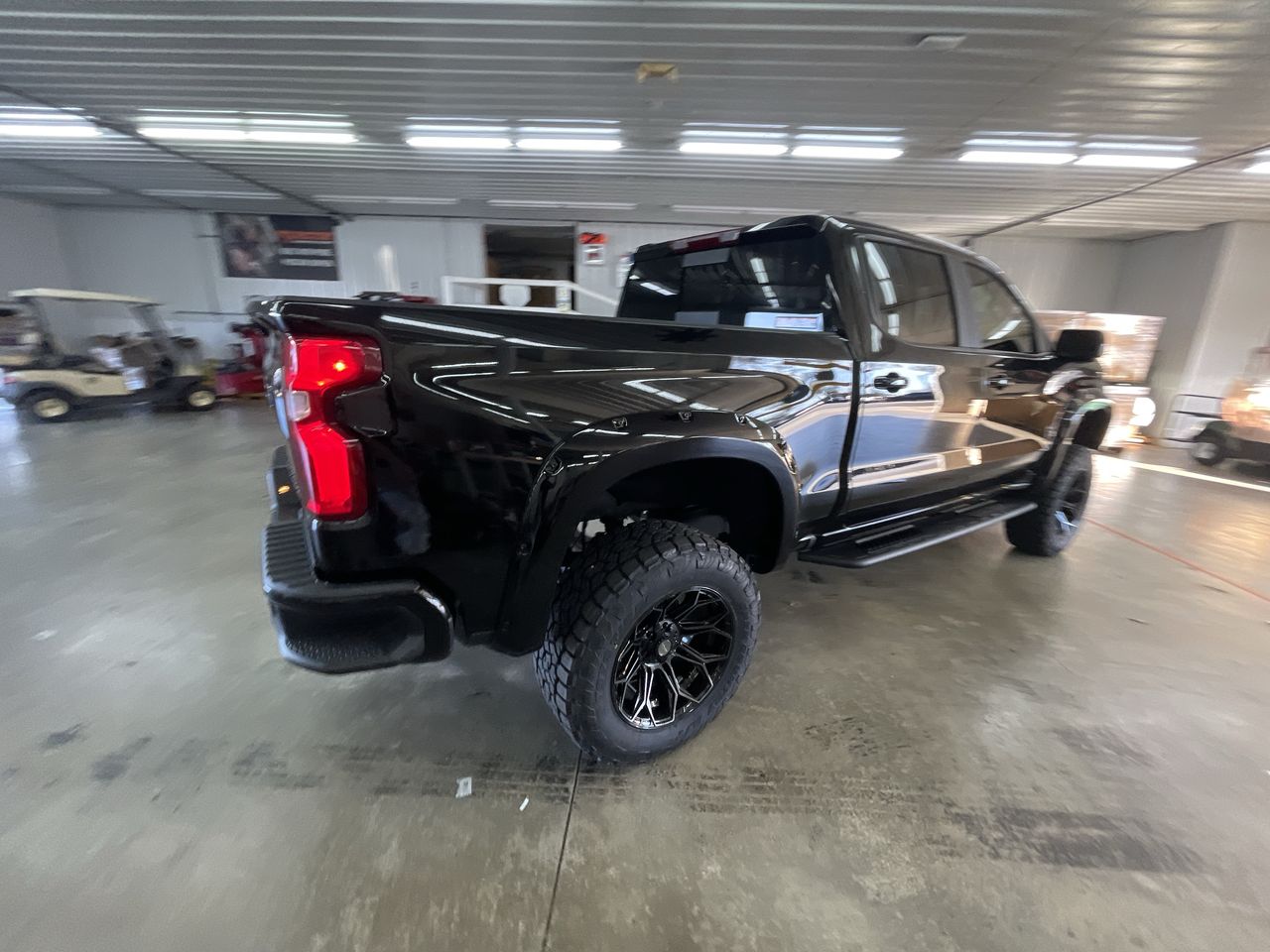 Vehicle Image 8