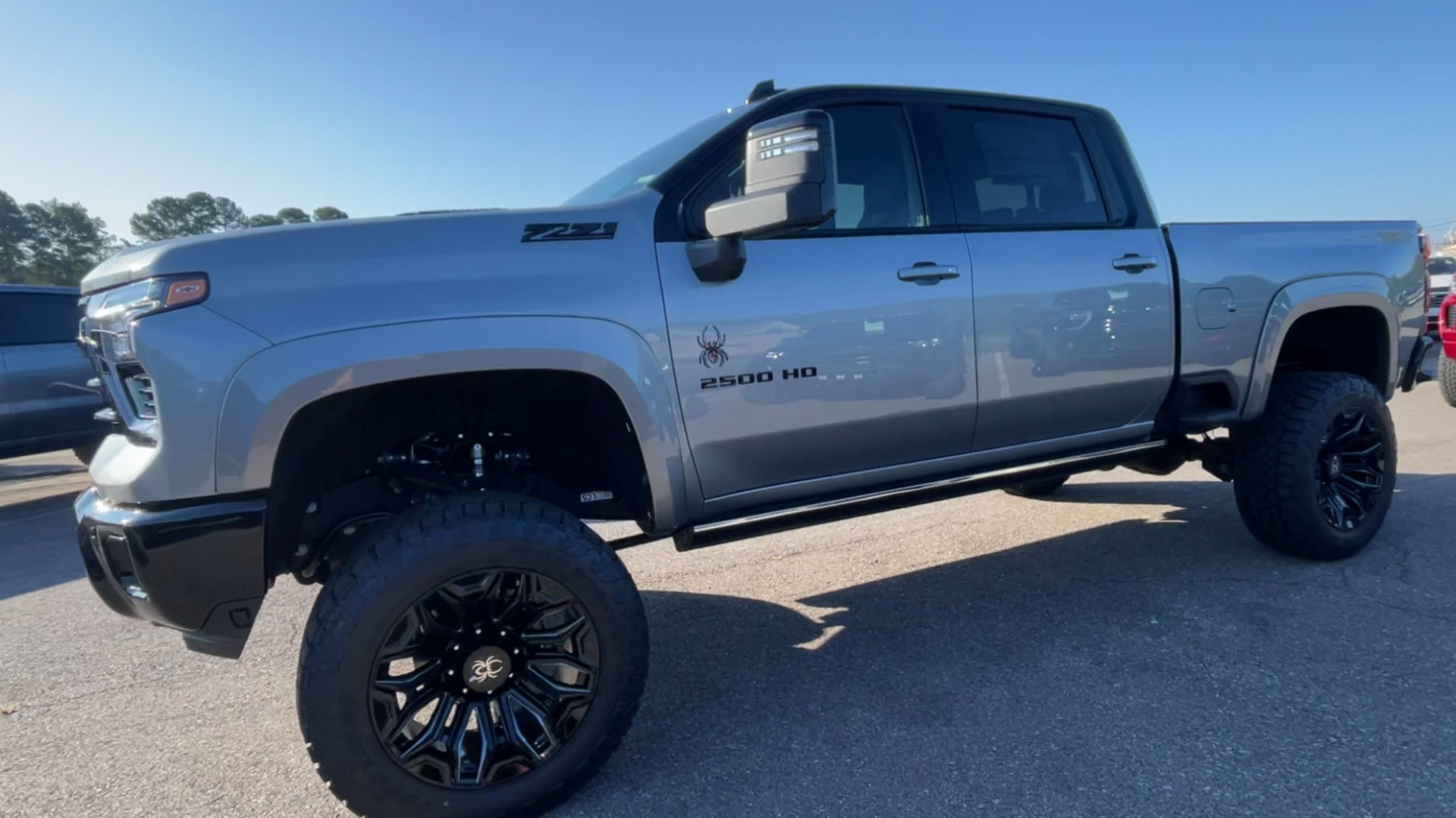 Vehicle Image 4