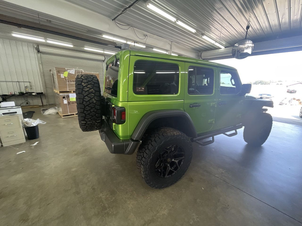 Vehicle Image 8
