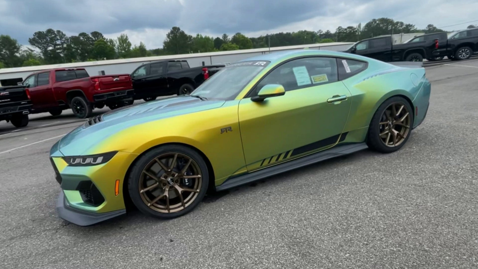 Vehicle Image 4