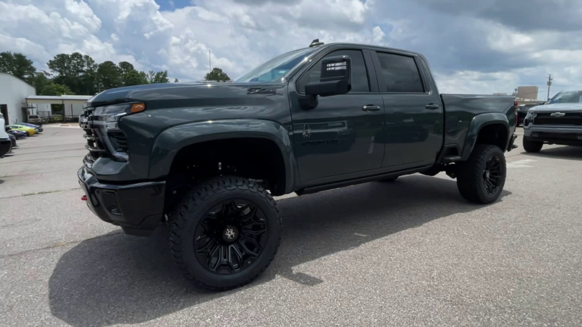 Vehicle Image 4